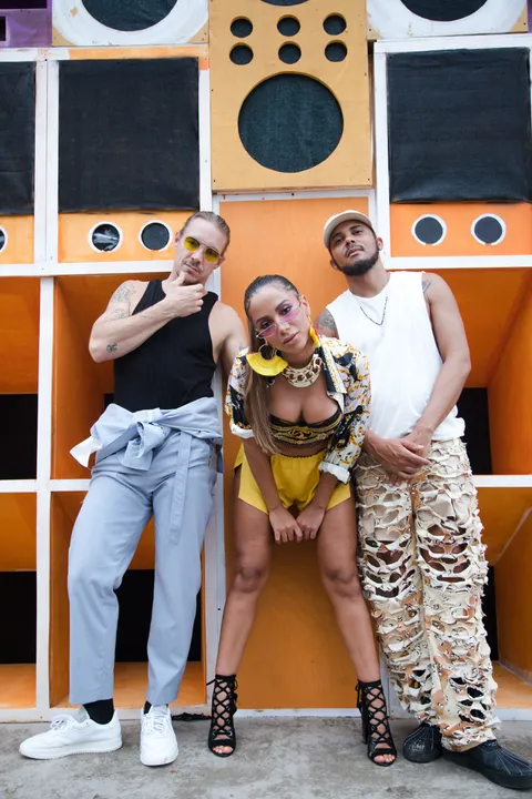 BACARDÍ® RUM, MAJOR LAZER AND ANITTA ANNOUNCE THE GLOBAL DEBUT OF A BRAND-NEW SUMMER ANTHEM, 'MAKE IT HOT'
