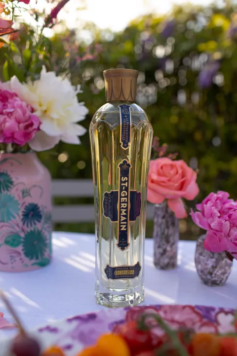 VIVE L'APÉRITIF!  ST-GERMAIN AND VAISSELLE LAUNCH LIMITED-EDITION APÉRITIF EDIT 