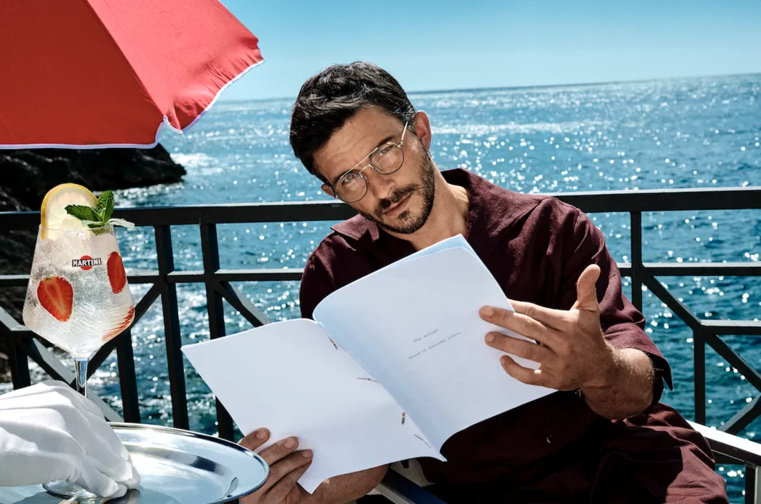 Jonathan Bailey Goes 'Off Script' in Italy with MARTINI®