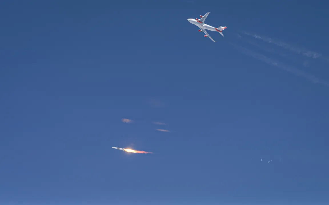 Virgin Orbit Launches First Orbital Test Flight