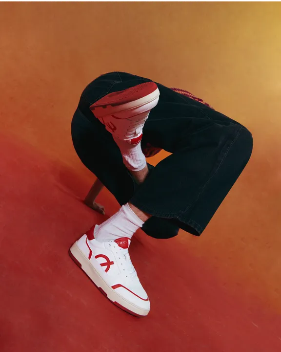 LØCI NEO WhiteRedCream.png
