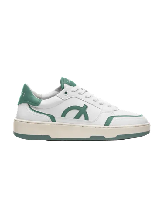 The Eco Trainers To Invest In Now, According To 5 A-Listers