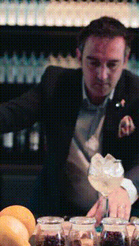 BOMBAY SAPPHIRE GIN® INVITES YOU TO DISCOVER THE POSSIBILITIES WITHIN